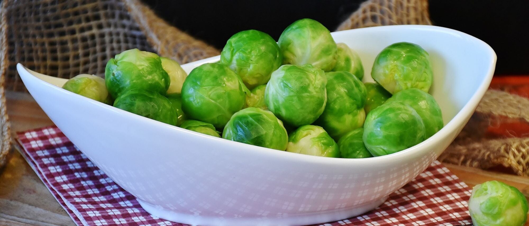 Grow nutritious brussels sprouts in your home vegetable garden